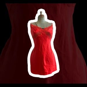 Slip dress (READ BIO)
